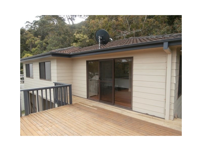 16 Beryl Boulevard, Pearl Beach NSW 2256