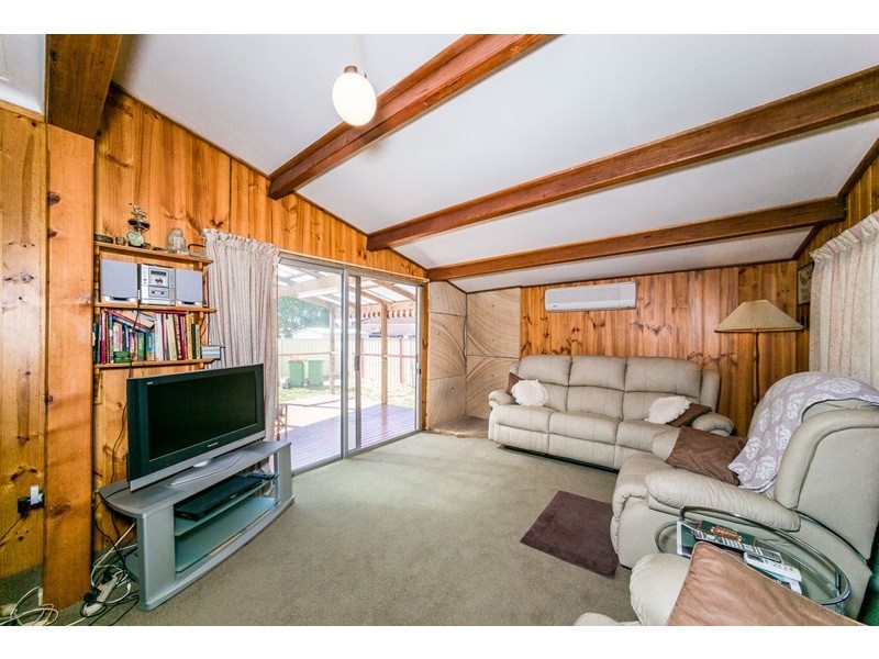 15 Walford Street, Woy Woy NSW 2256