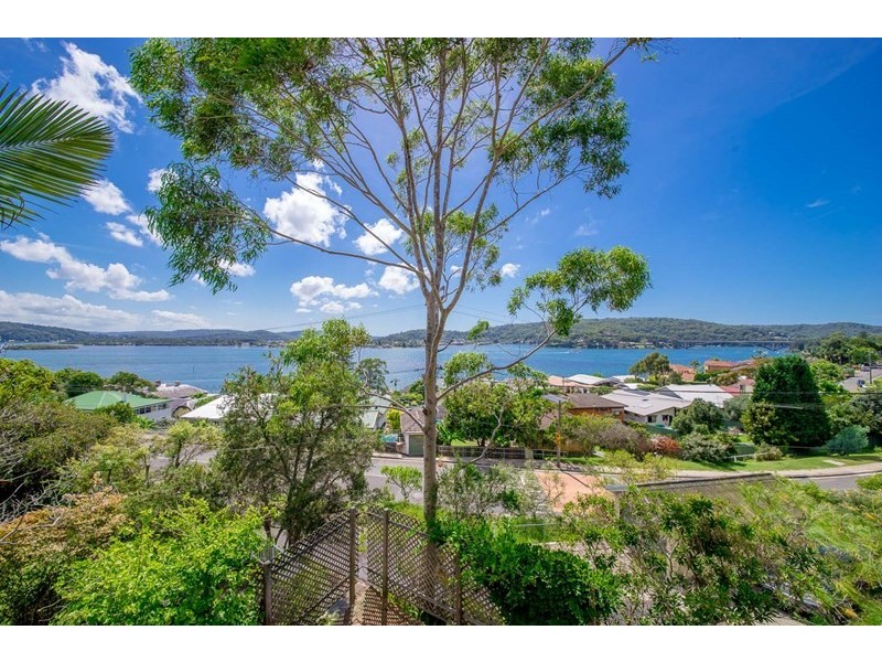 1 Uralla Lane, Blackwall NSW 2256