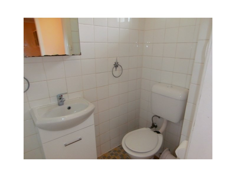 8/94 Railway Street, Woy Woy NSW 2256