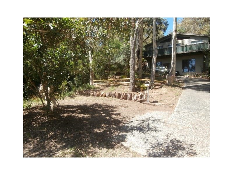 25 Edgecliff Road, Umina Beach NSW 2257