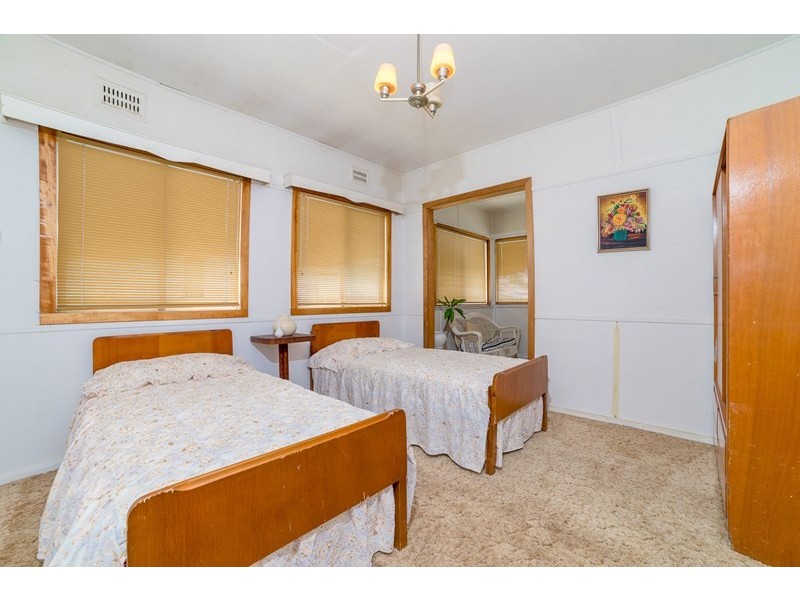 35 Beach Street, Ettalong Beach NSW 2257