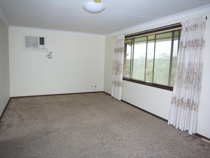 13 Jarrah Drive, Kariong NSW 2250