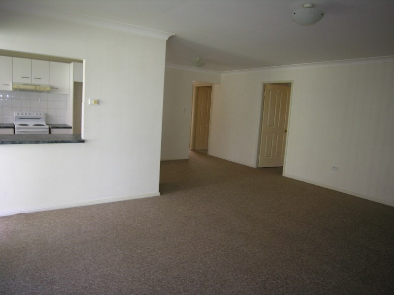 4/29-31 Keren Avenue, Berkeley Vale NSW 2261