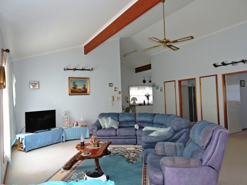 68 Lakeside Parade, The Entrance NSW 2261