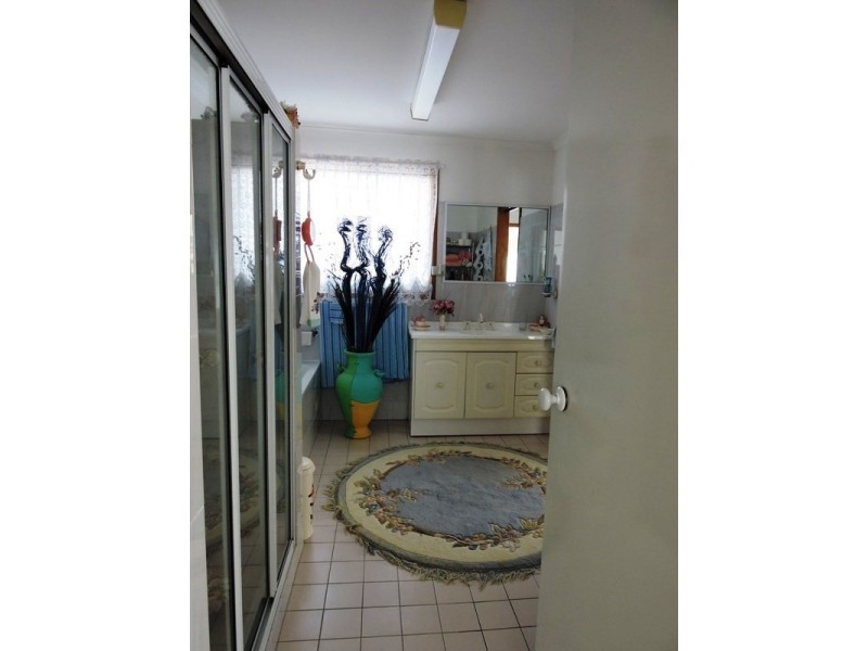 68 Lakeside Parade, The Entrance NSW 2261