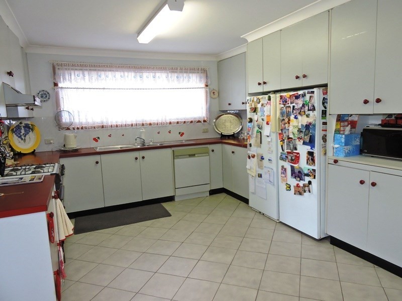 68 Lakeside Parade, The Entrance NSW 2261