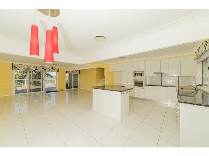 85 Daley Avenue, Daleys Point NSW 2257