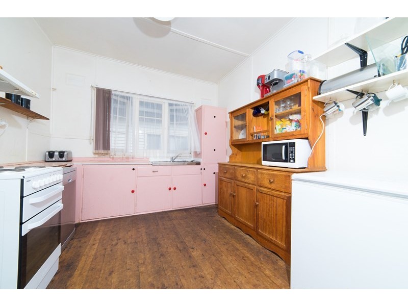 34 Adelaide Avenue, Umina Beach NSW 2257