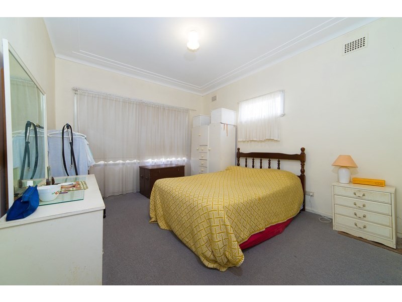 89 Springwood Street, Ettalong Beach NSW 2257