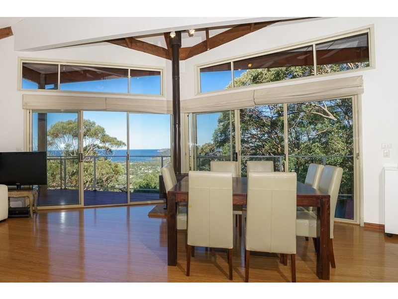 33 The Palisade, Umina Beach NSW 2257
