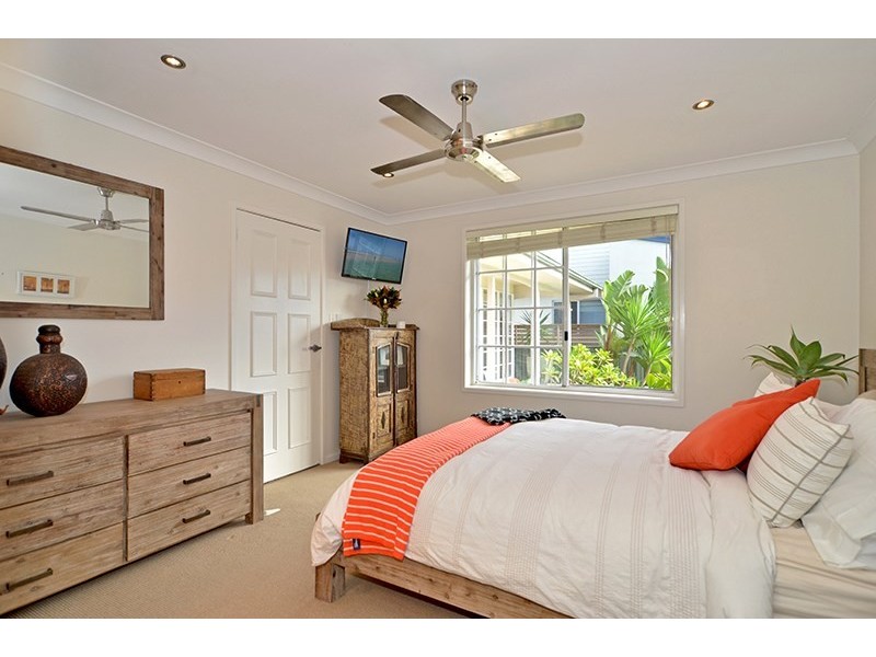 12 Beachfront Parade, St Huberts Island NSW 2257