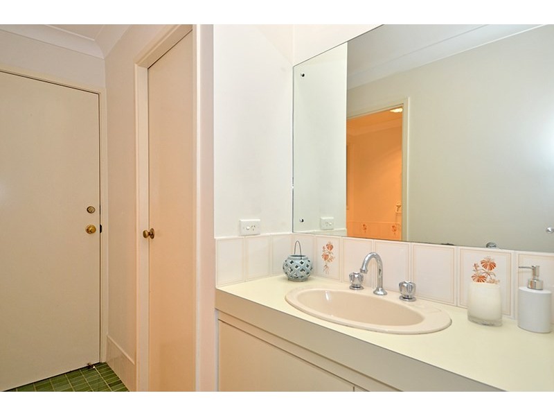 12 Beachfront Parade, St Huberts Island NSW 2257