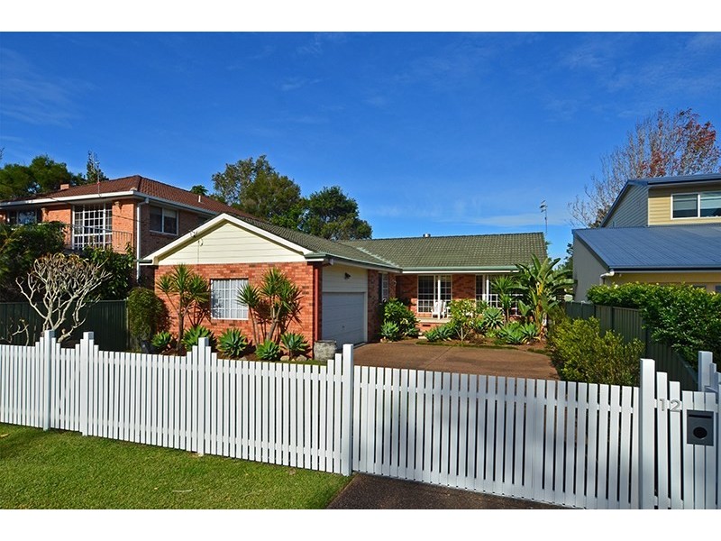 12 Beachfront Parade, St Huberts Island NSW 2257