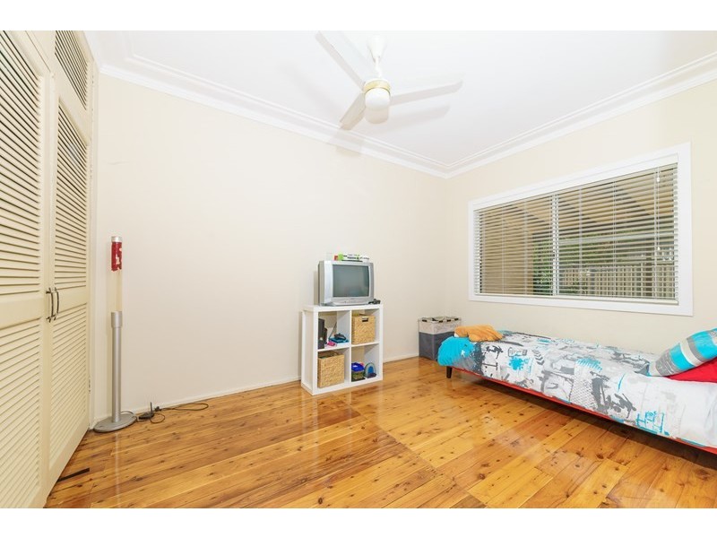 19 Banksia Street, Ettalong Beach NSW 2257