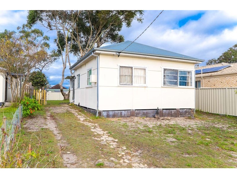 64 Uligandi Street, Ettalong Beach NSW 2257