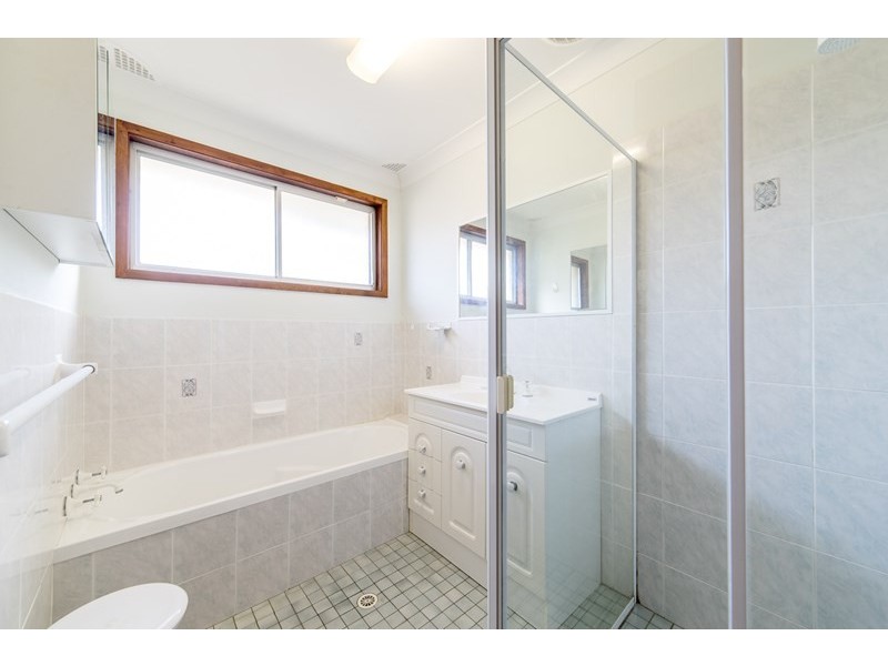 11 Cambridge Street, Umina Beach NSW 2257