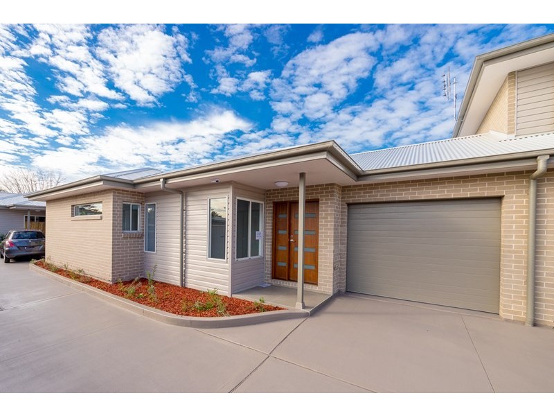 2/43 Paul Street, Umina Beach NSW 2257