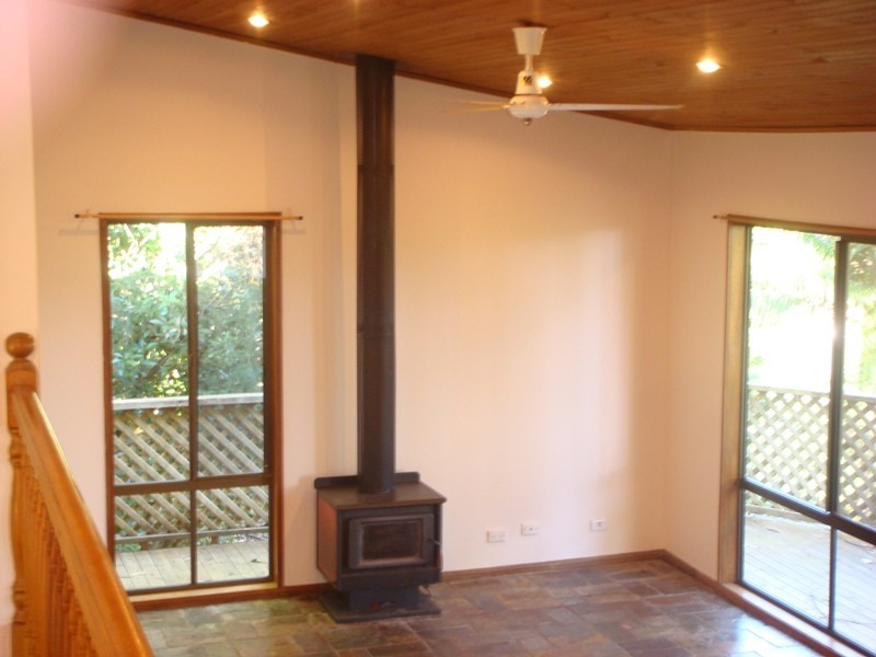 48 Yugari Crescent, Daleys Point NSW 2257