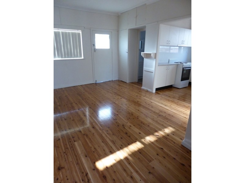 19 Moana, Woy Woy NSW 2256