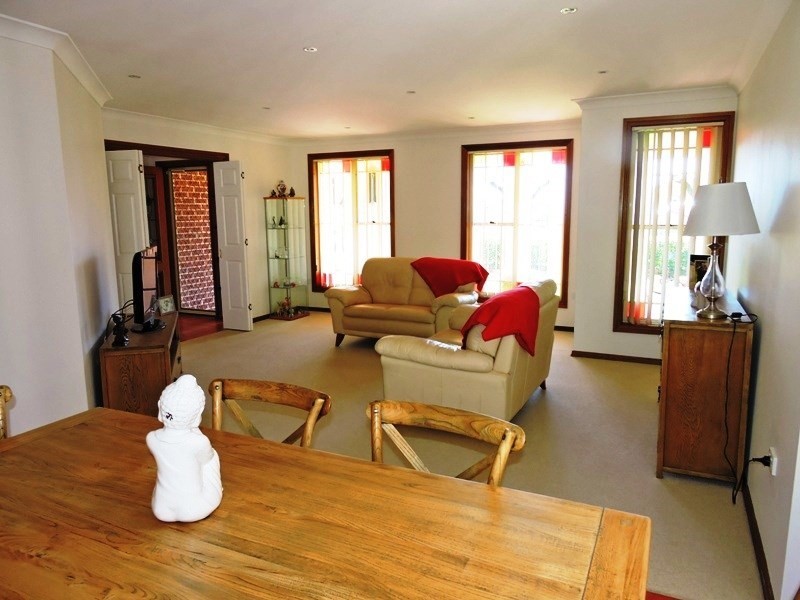 6 Jackson Street, Kariong NSW 2250