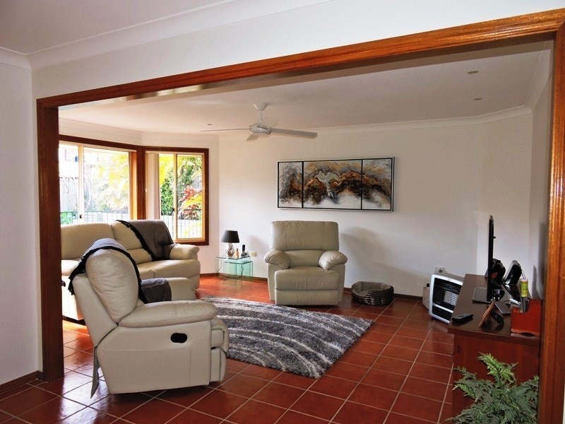 6 Jackson Street, Kariong NSW 2250