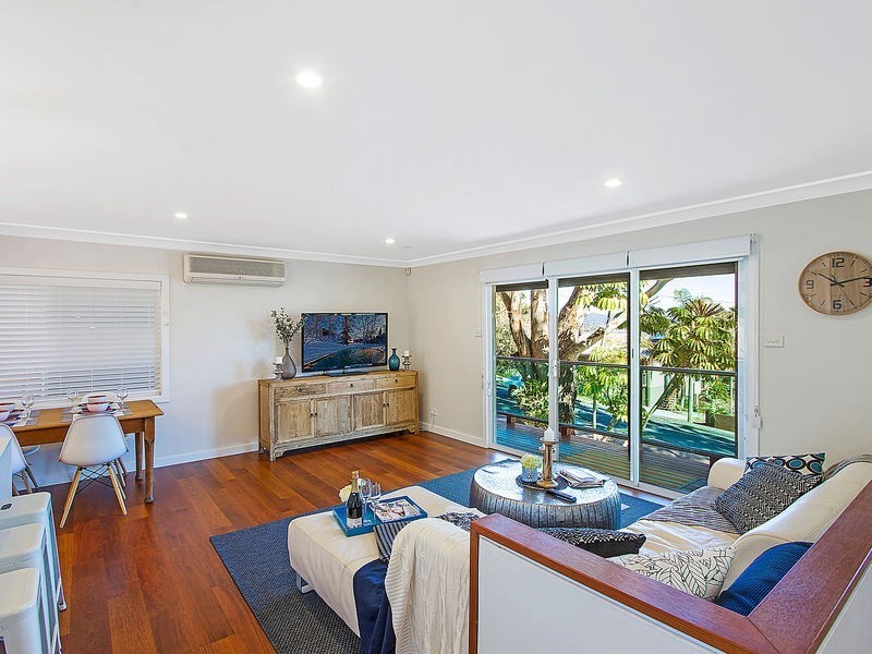 2 Empire Bay Drive, Daleys Point NSW 2257