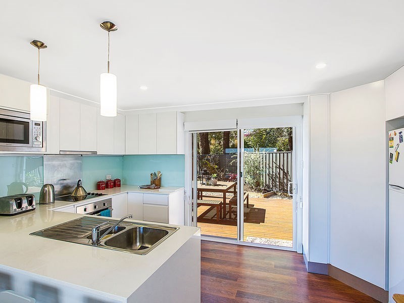 2 Empire Bay Drive, Daleys Point NSW 2257