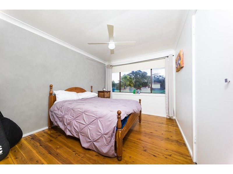 11 Paul Street, Umina Beach NSW 2257