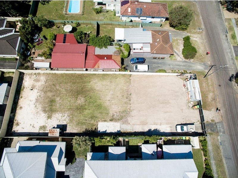 15 Warrigal Street, Blackwall NSW 2256