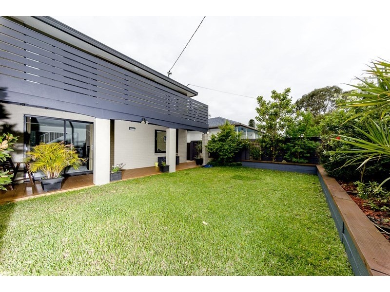 7 Breeze Street, Umina Beach NSW 2257