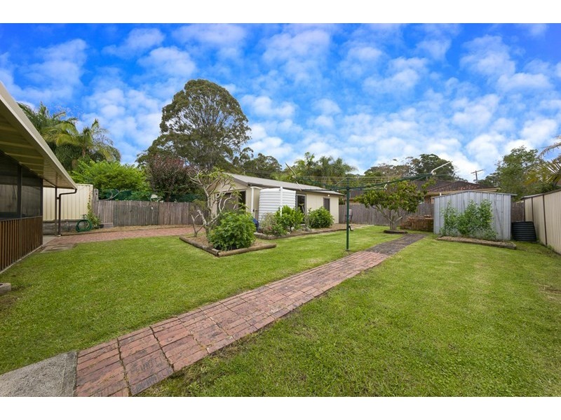 1 Myrtle Road, Empire Bay NSW 2257