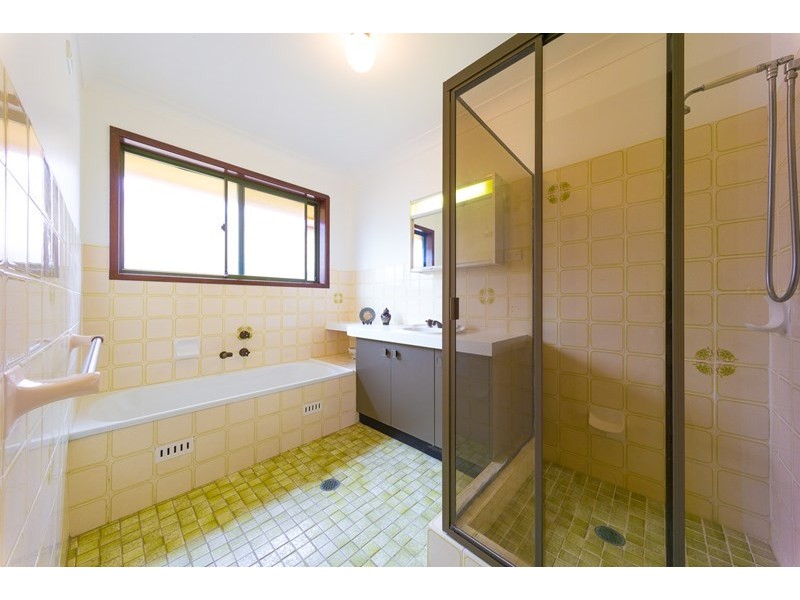 1 Myrtle Road, Empire Bay NSW 2257