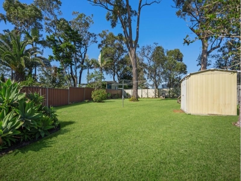 24 Kourung, Ettalong Beach NSW 2257