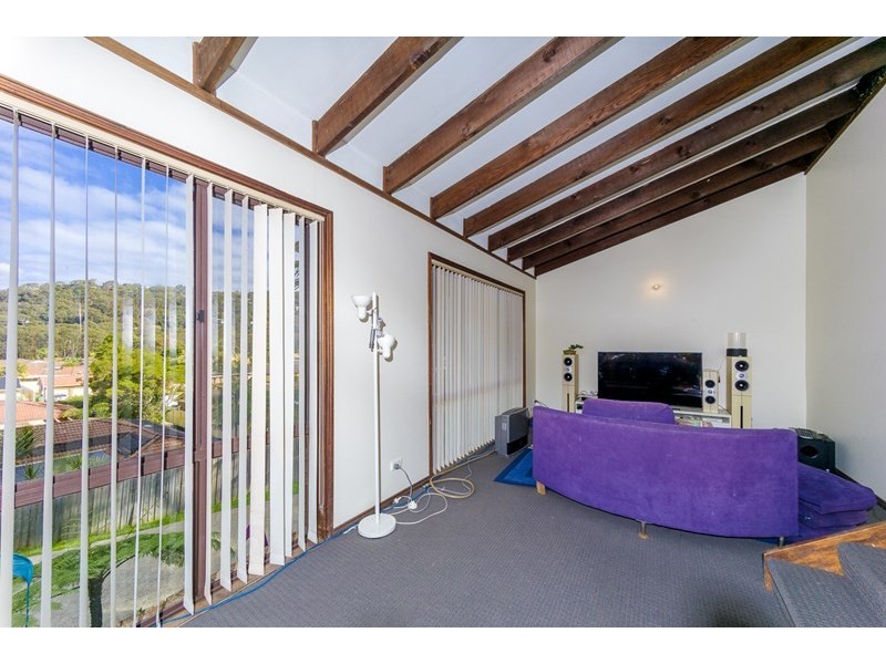 6 County Close, Umina Beach NSW 2257