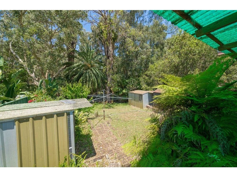 28 Elanora Road, Umina Beach NSW 2257