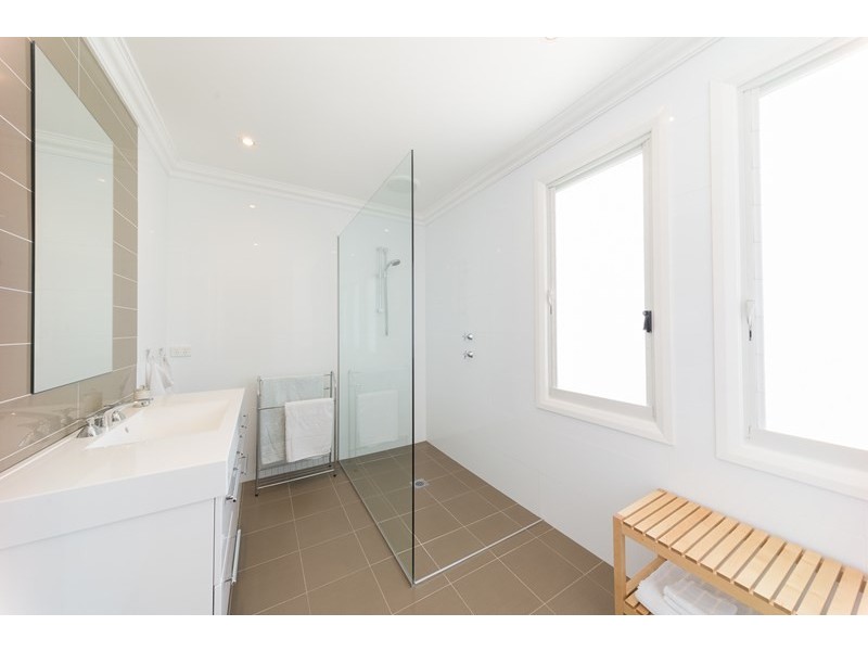 52 Cambridge Street, Umina Beach NSW 2257