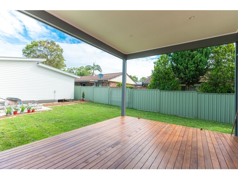 8 Cogra Road, Woy Woy NSW 2256