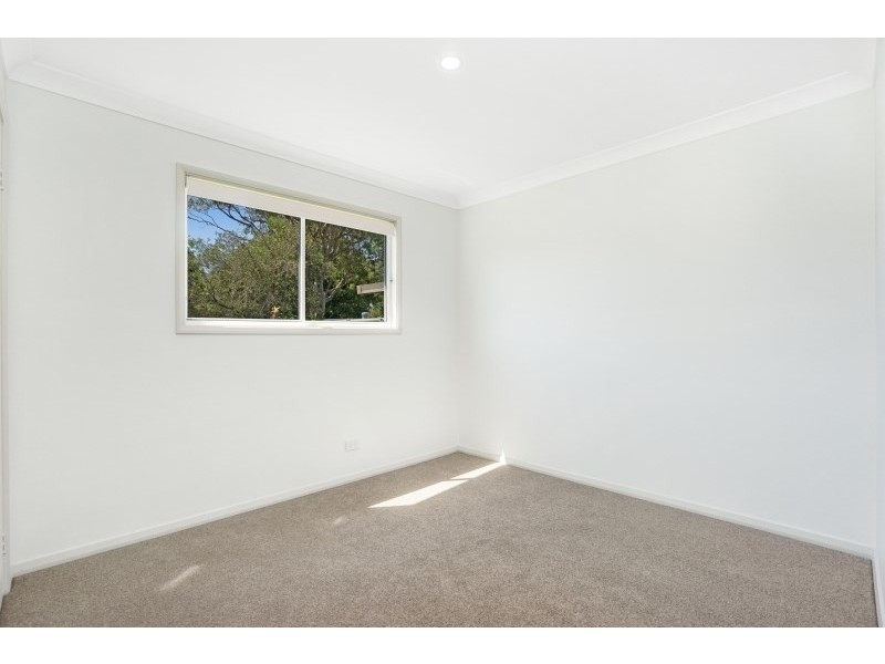 8a Cogra Road, Woy Woy NSW 2256