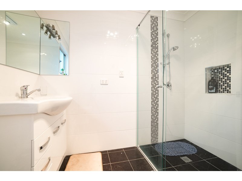 175 North Burge Road, Woy Woy NSW 2256