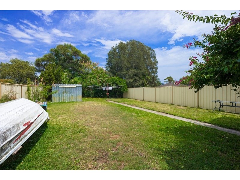 175 North Burge Road, Woy Woy NSW 2256