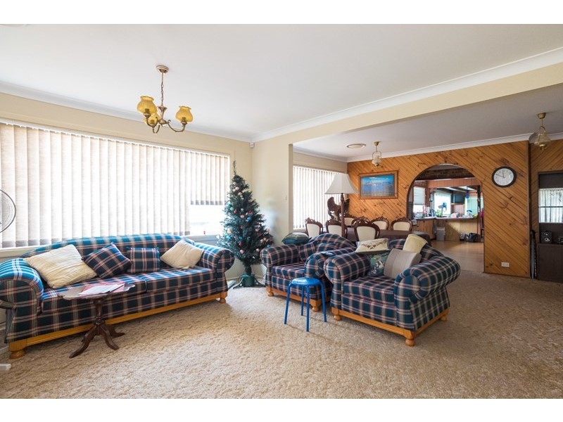 175 North Burge Road, Woy Woy NSW 2256