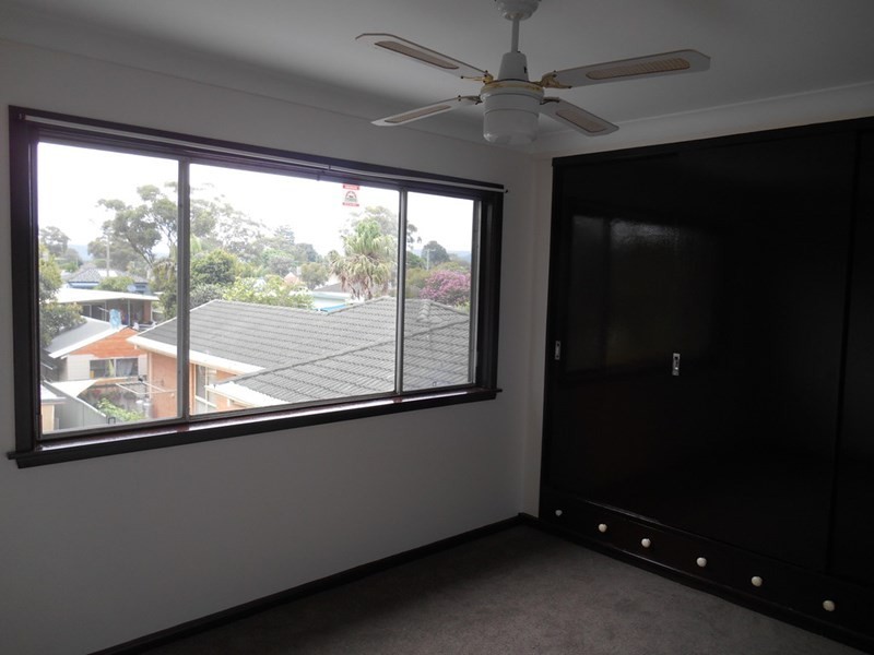 1/10 Winifred Avenue, Umina Beach NSW 2257