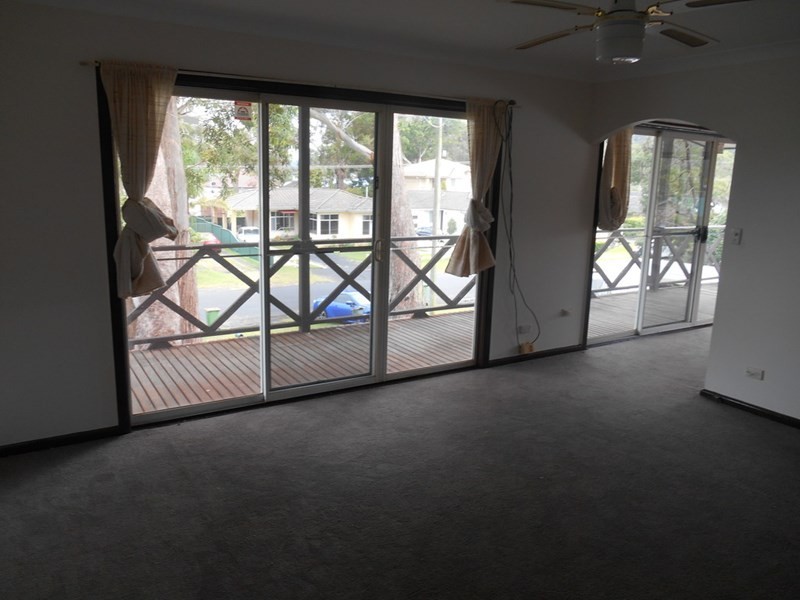 1/10 Winifred Avenue, Umina Beach NSW 2257