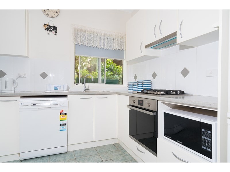 24 Hillcrest Road, Empire Bay NSW 2257