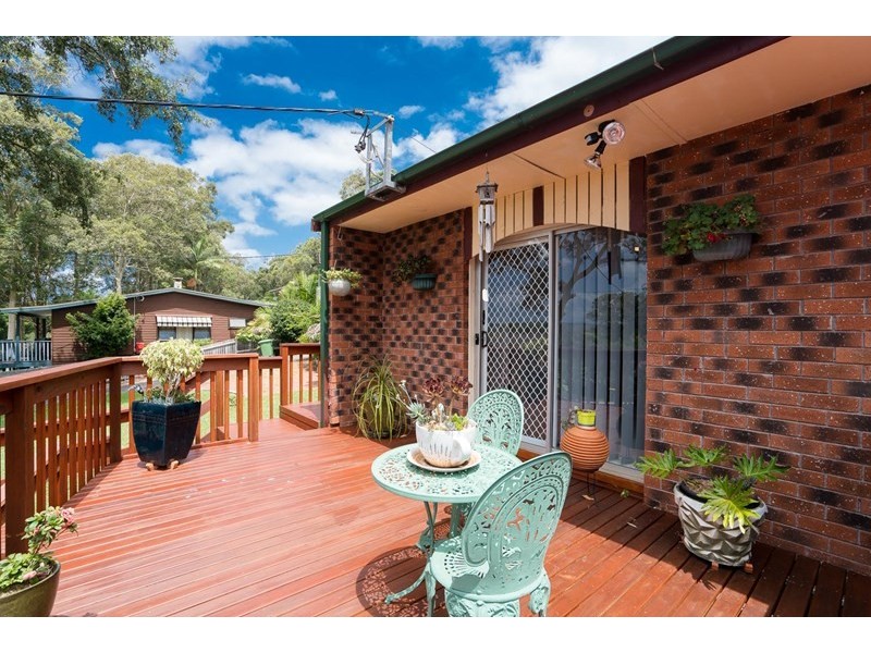 24 Hillcrest Road, Empire Bay NSW 2257
