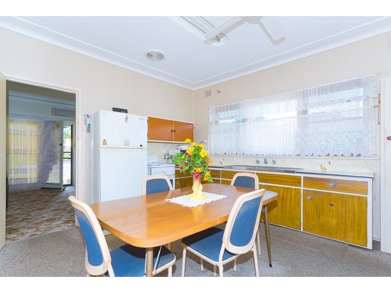 236 Trafalgar Avenue, Umina Beach NSW 2257