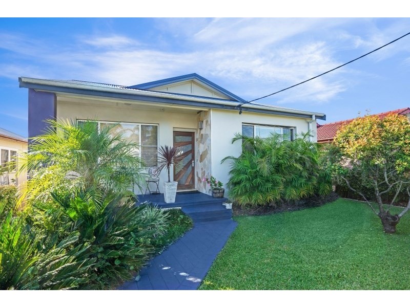238 Trafalgar Avenue, Umina Beach NSW 2257
