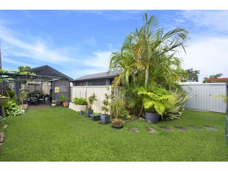 238 Trafalgar Avenue, Umina Beach NSW 2257