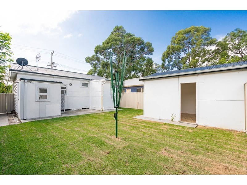 70 Lone Pine Avenue, Umina Beach NSW 2257